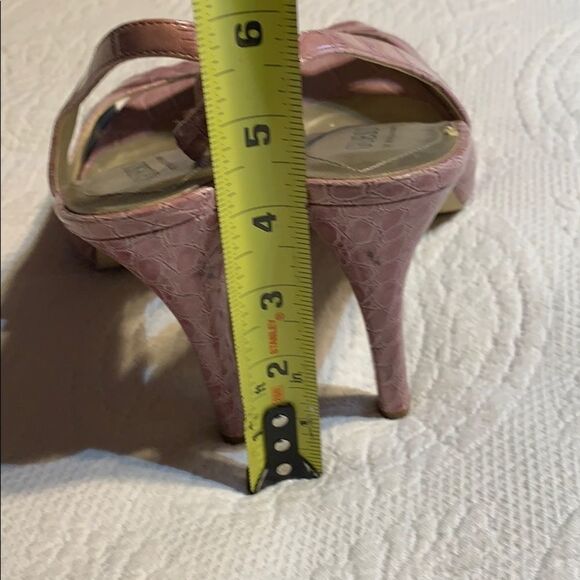 Guess by Marciano sling back heels. 9 - Picture 4 of 8
